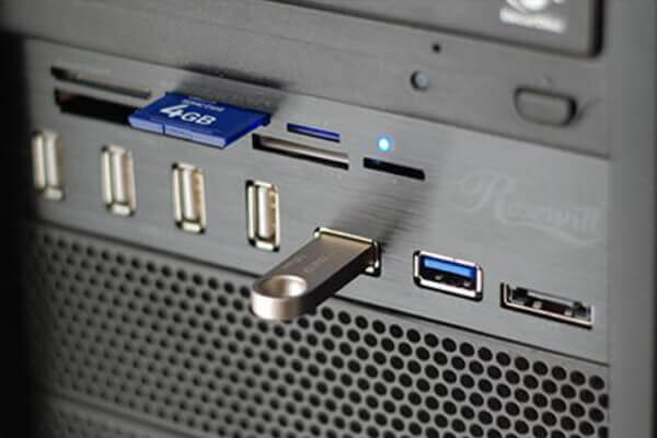 连接 USB
