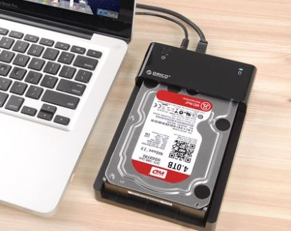 SSD或HDD装入移动盒