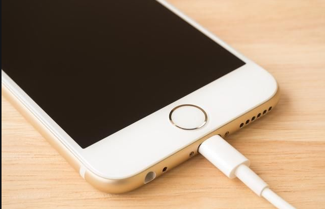 重新连接iPhone数据线