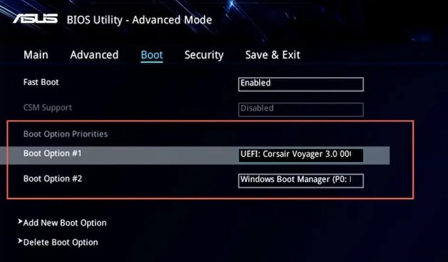 导航到“ Boot ”选项卡并查找名为“ UEFI Boot ”或“ Boot Mode ”的选项。从可用驱动器列表中选择 SSD